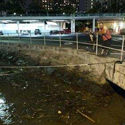 Llega a Hawái el tsunami desencadenado por el terremoto en Canadá